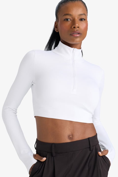 White Woman DeFactoFit Slim Fit Collar Soft Inside Stretchy Fabric T-Shirt Casual